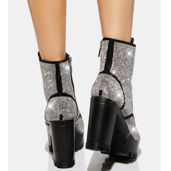 𝙇𝙖𝙨𝙩 7, 9 & 11 🖤🎥𝑫𝒊𝒂𝒎𝒐𝒏𝒅𝒔 𝑷𝒂𝒓𝒂𝒅𝒊𝒂𝒔𝒆 𝑷𝒍𝒂𝒕𝒇𝒐𝒓𝒎 - Picture 7 of 9